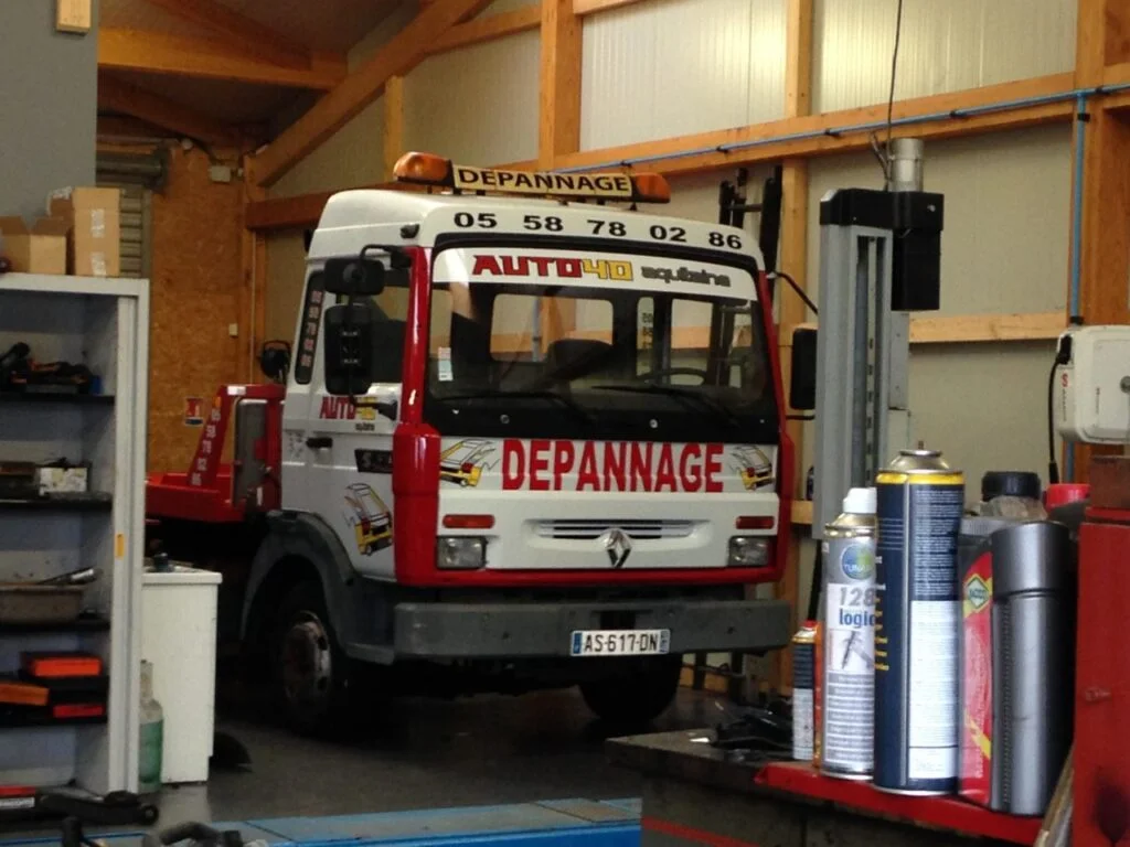 dépannage auto 40600